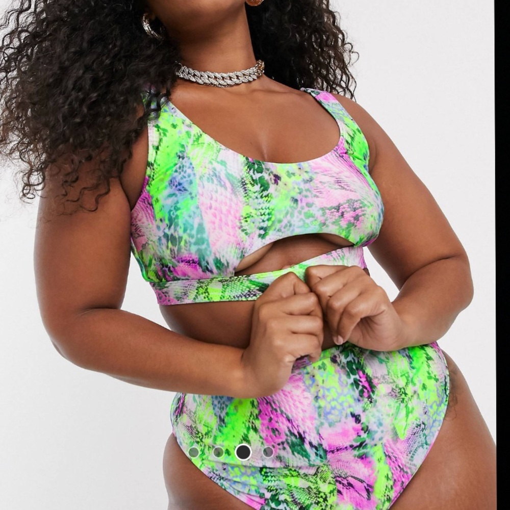 💥 ASOS Curve bikini top